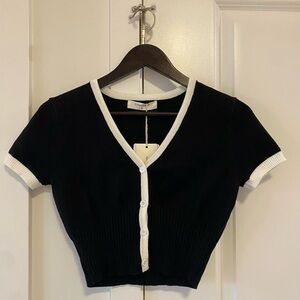 Commense Black and White Button Down Top